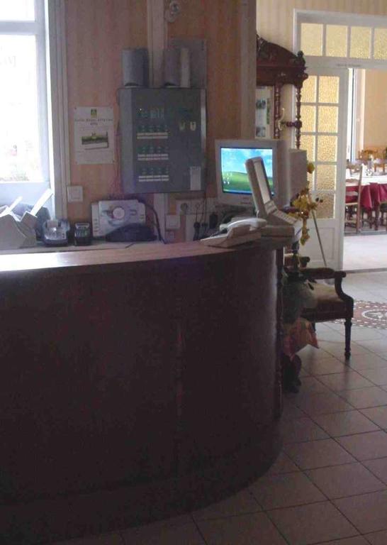 Le Clos Normand Troarn Екстер'єр фото