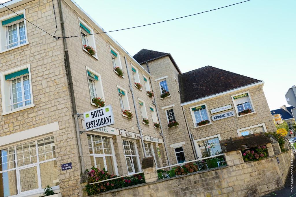 Le Clos Normand Troarn Екстер'єр фото